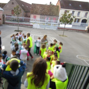 1re mission de la matinée : s'habiller !